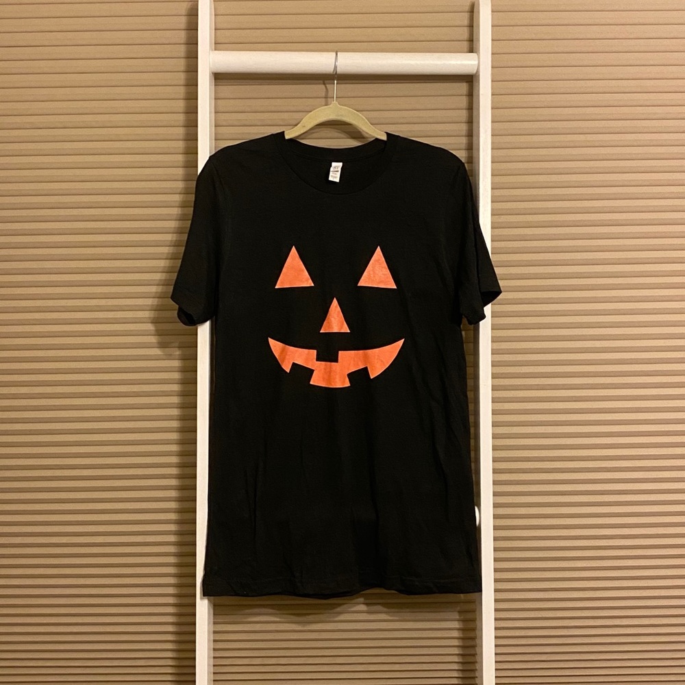 Pink Lily Halloween Jack O Lantern Pumpkin Graphic Tee Black Size Large
